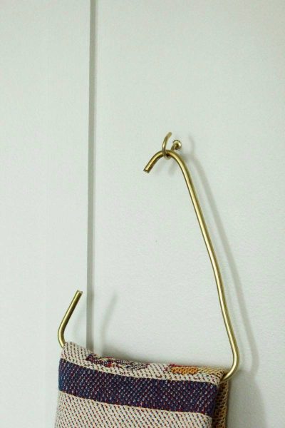 triangle hand towel holder